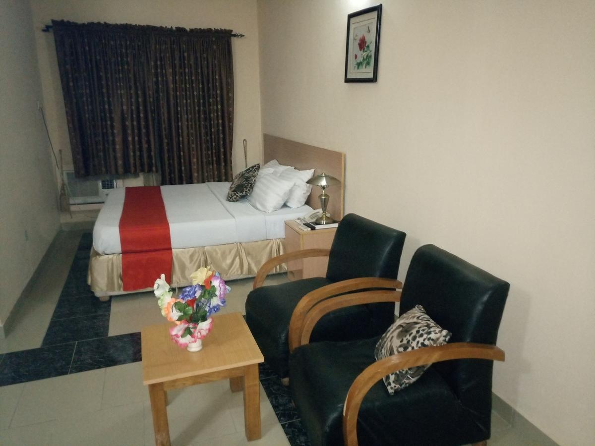 Citilodge Hotel & Conference Centre Newly Renovated Abuja Exterior foto